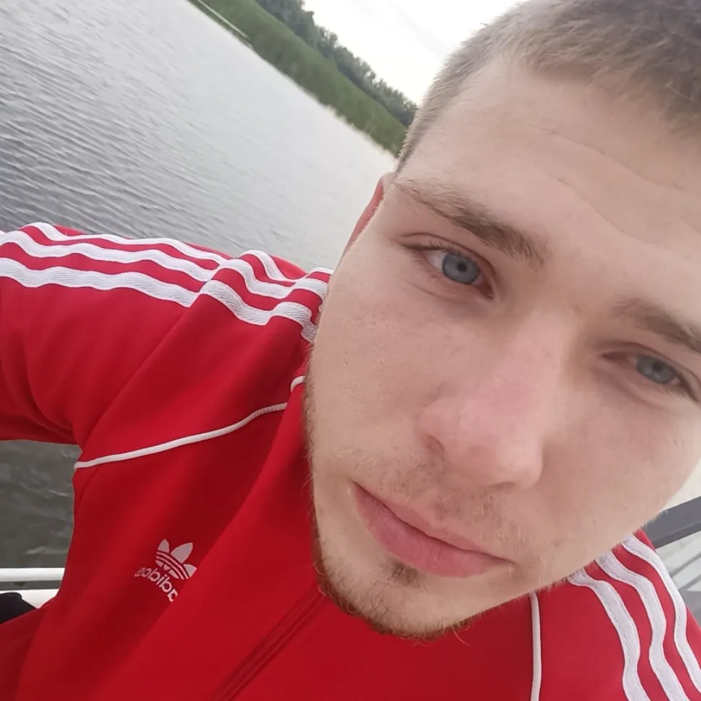 Проститутки Саратова. Мужчина по вызову Давид.